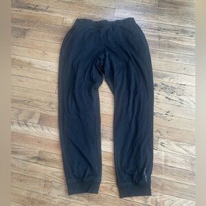 Brooks Men's Black Joggers, Size M